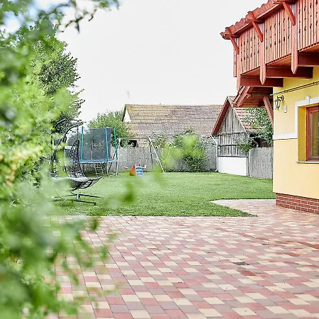 Klaudia Vendeghaz Gasthof 3*