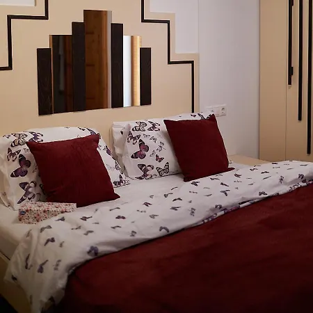 Klaudia Vendeghaz 3*